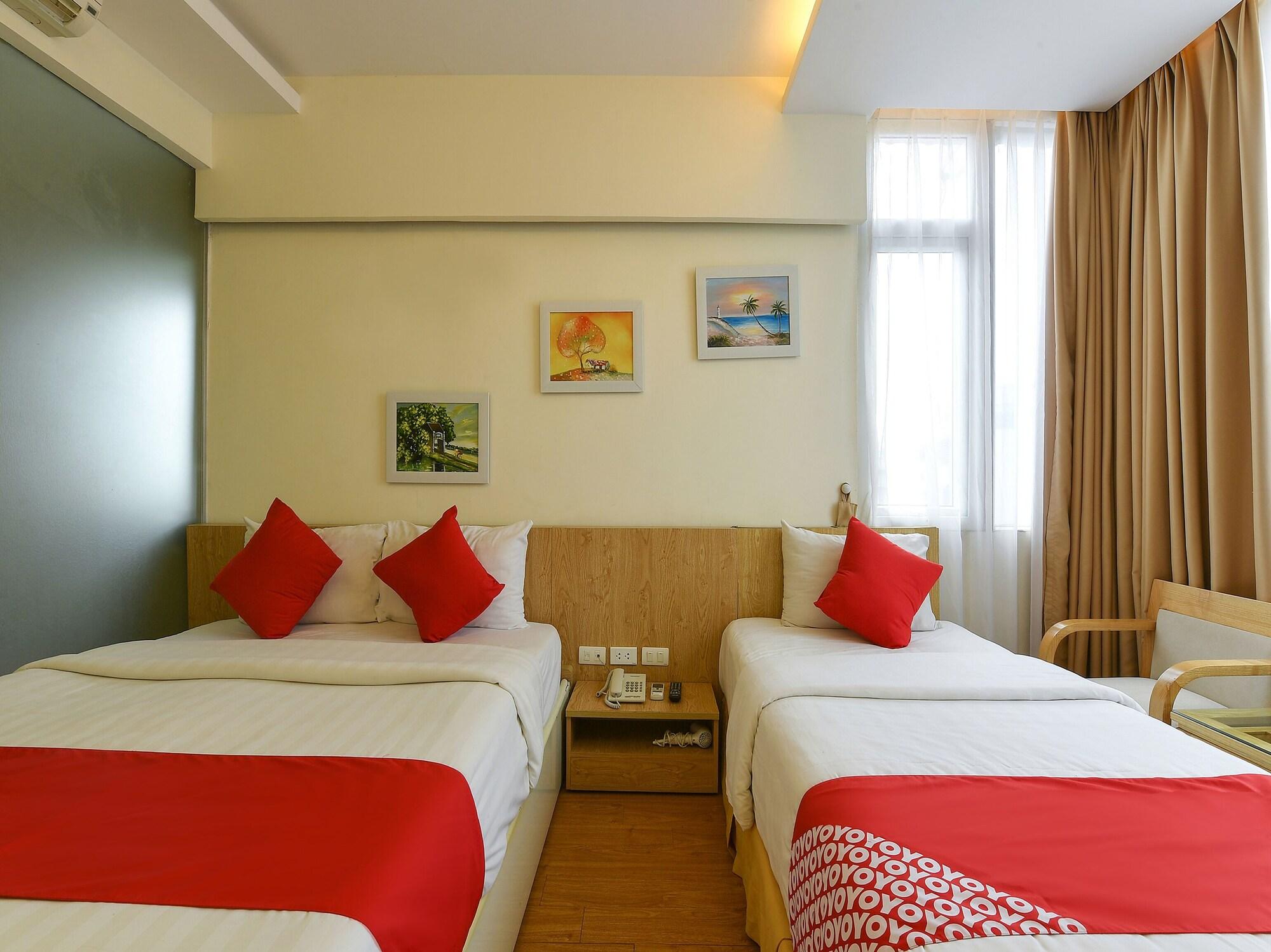 Oyo 210 Saki Hotel Hanoi Exterior photo