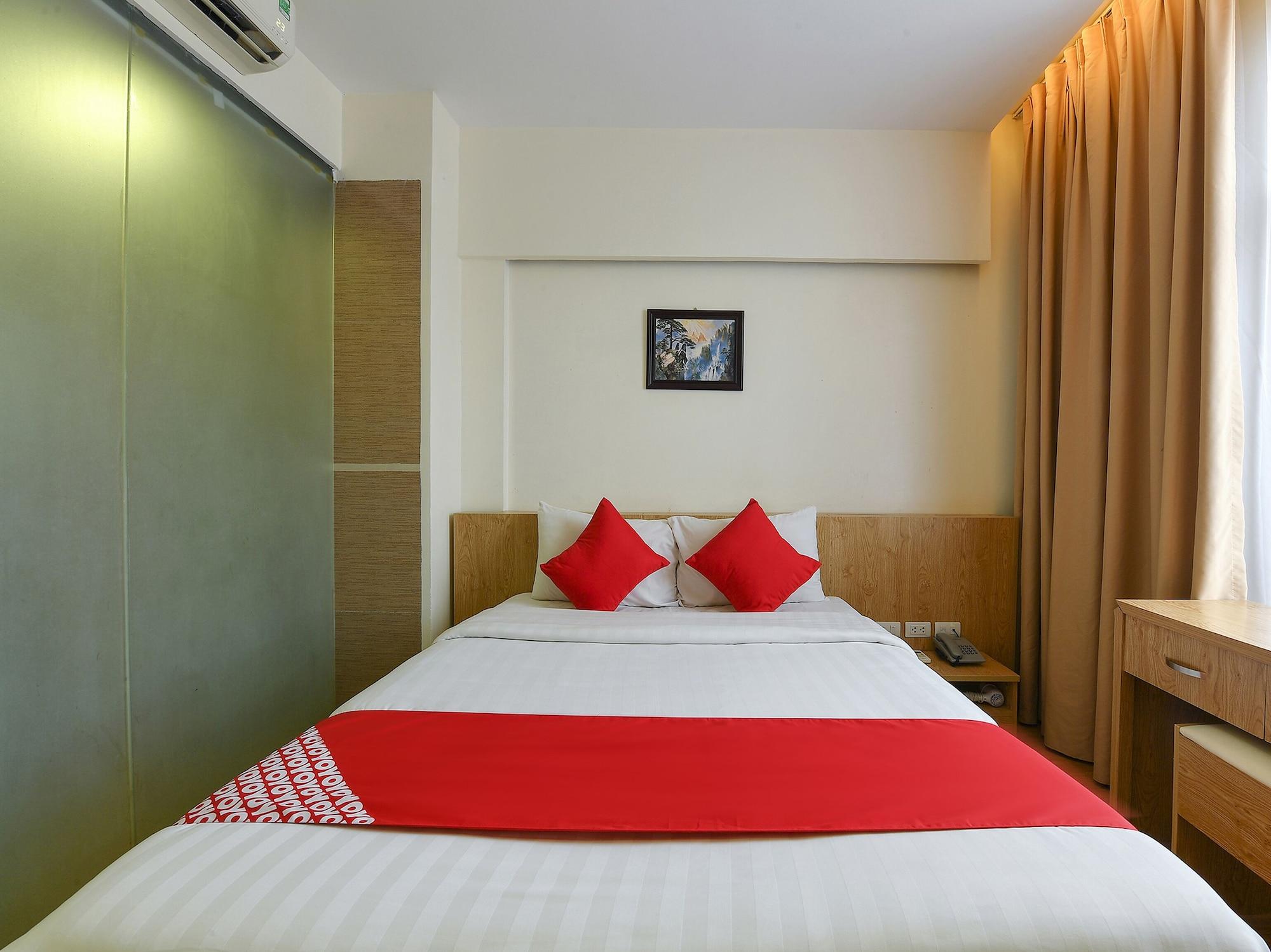 Oyo 210 Saki Hotel Hanoi Exterior photo